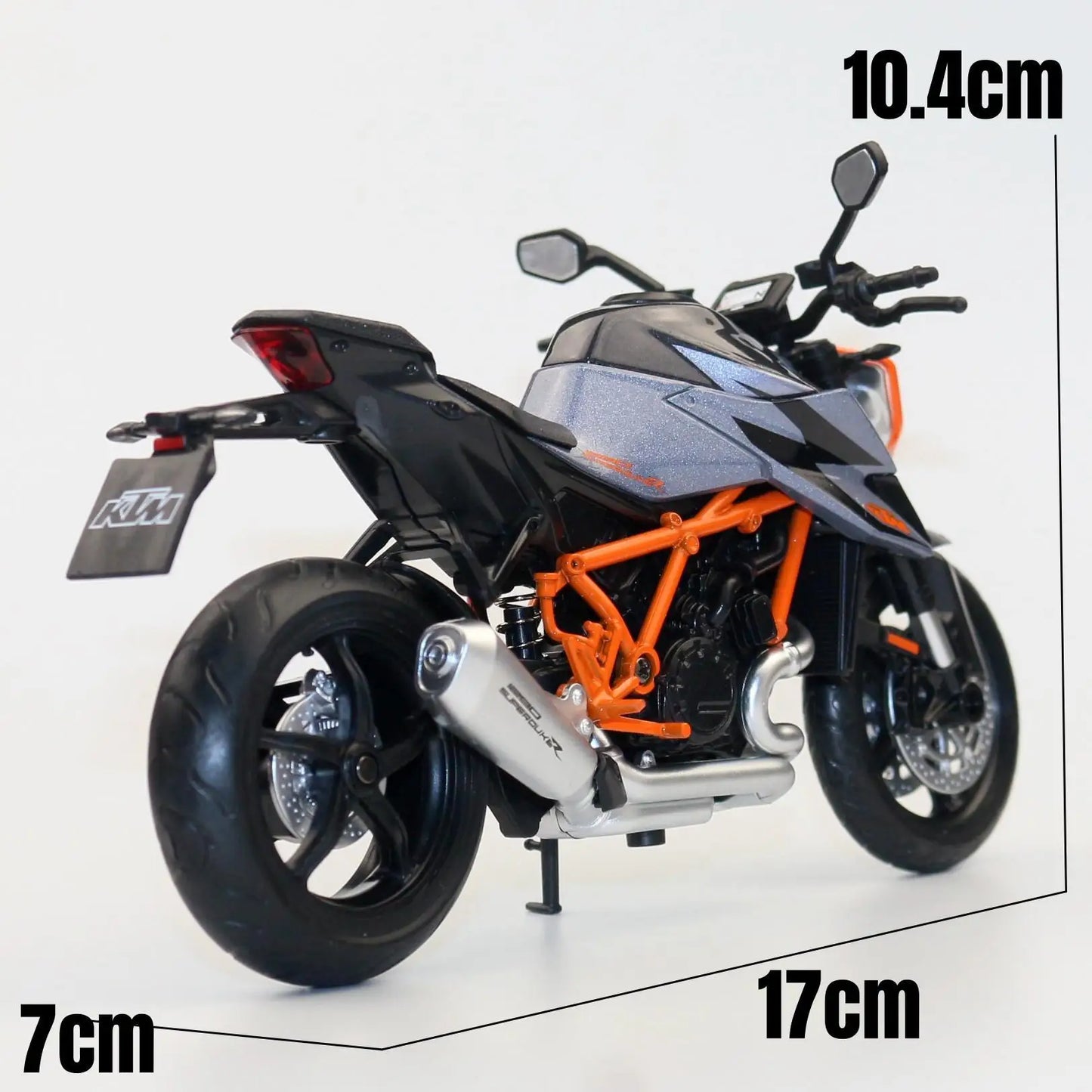 Miniaturowy KTM 1290 Super Duke R 2022 – Bestia w Skali Kolekcjonerskiej